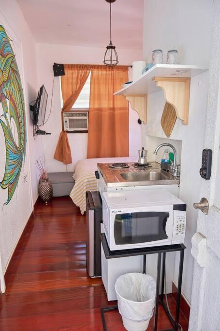 Migue'S Tiny Miami Alcove Apartment Luaran gambar